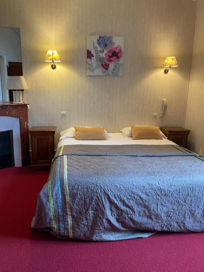 Hotel Le Beau Site Gien Exteriör bild