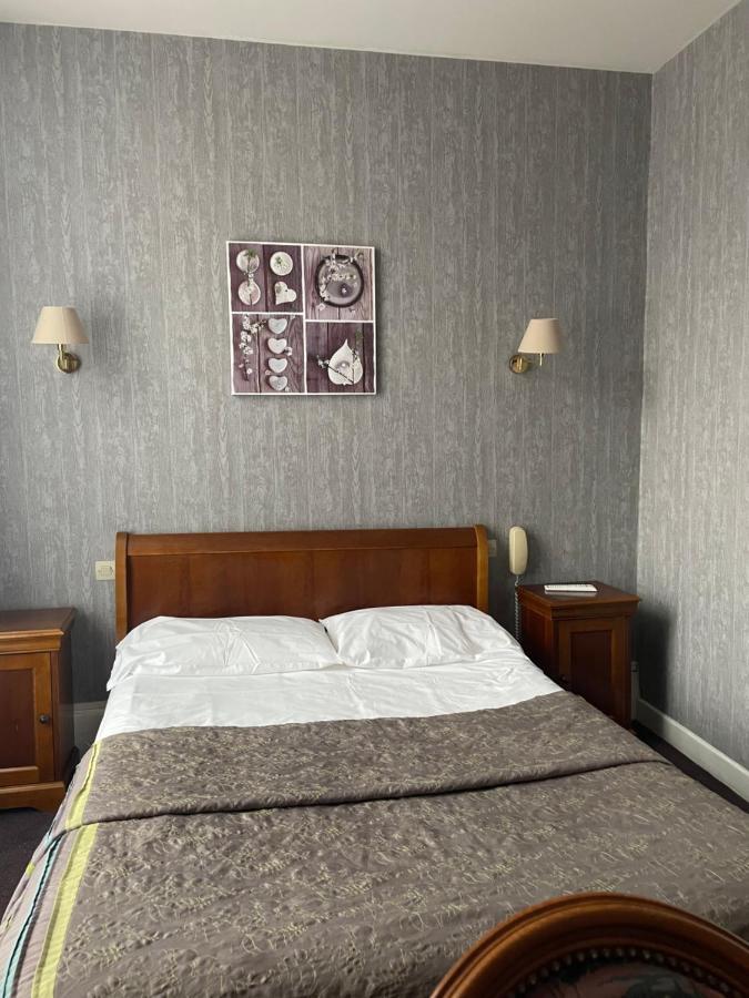 Hotel Le Beau Site Gien Exteriör bild
