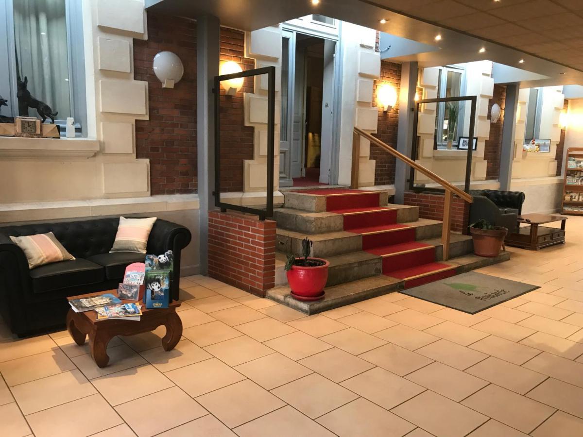 Hotel Le Beau Site Gien Exteriör bild